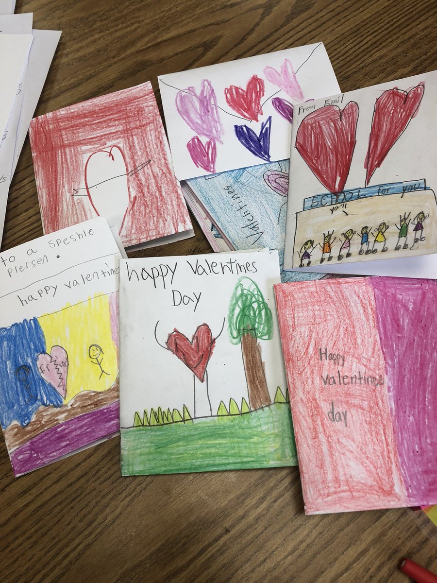 NancyKramer20's tweet photo. We show kindness and caring by making Valentine cards for the children at Texas Children’s Hospital. #periwinklefoundation ♥️❤️@NPERockets https://t.co/BlvcAwGCxI
