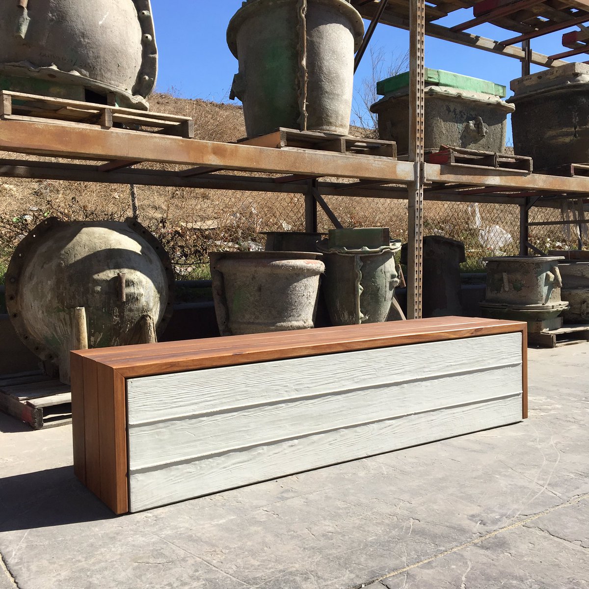 QCP_Corp's tweet image. #Ridgelandarchitects has designed some great looking Benches for #burnhamusa and their new project called the #long beach exchange. Look not only for these Benches but for a whole collection of site furnishing from QCP when this exciting new project opens in the next month or so.