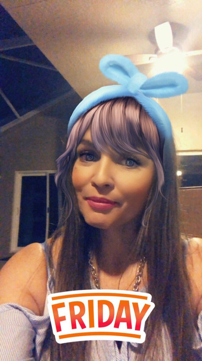 Mayra2809's tweet photo. Happy hour #leftys #CoralSprings https://t.co/Bh4ZttDTyD