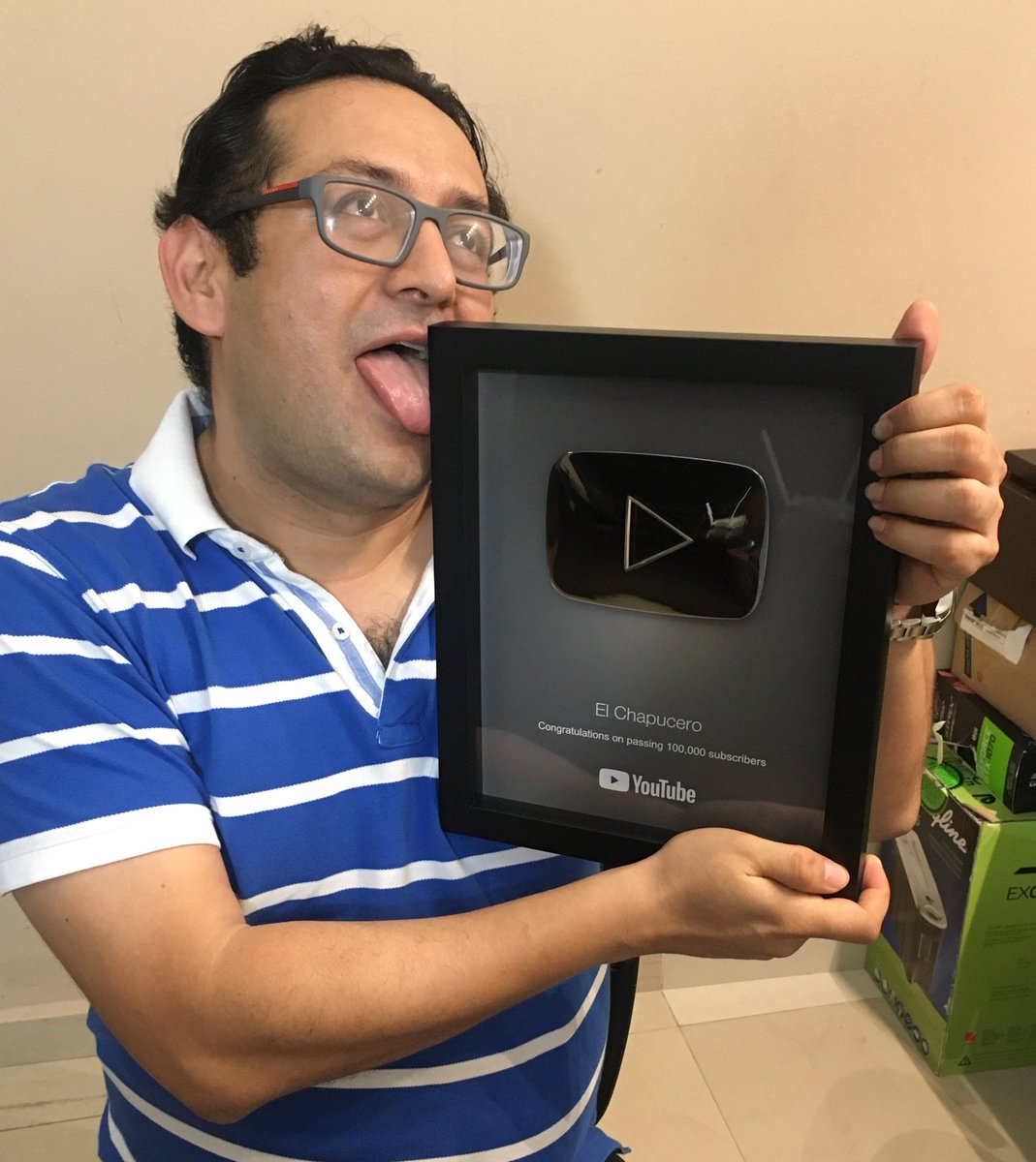 Nacho Rodriguez El Chapucero En Twitter Ya Llego El Boton De Plata Por Los 100 Mil Subs De Elchapucero Y Segun Yo Seria El Primero De Un Canal De Tabasco nacho rodriguez el chapucero en