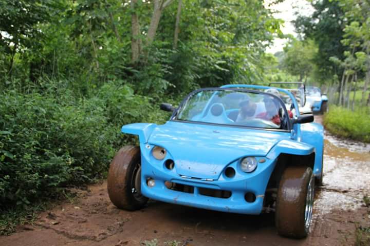 funbuggy's tweet photo. #Funbuggy #puntacana #bávaro #fun @funbuggykurt https://t.co/pTUaGKVGiL