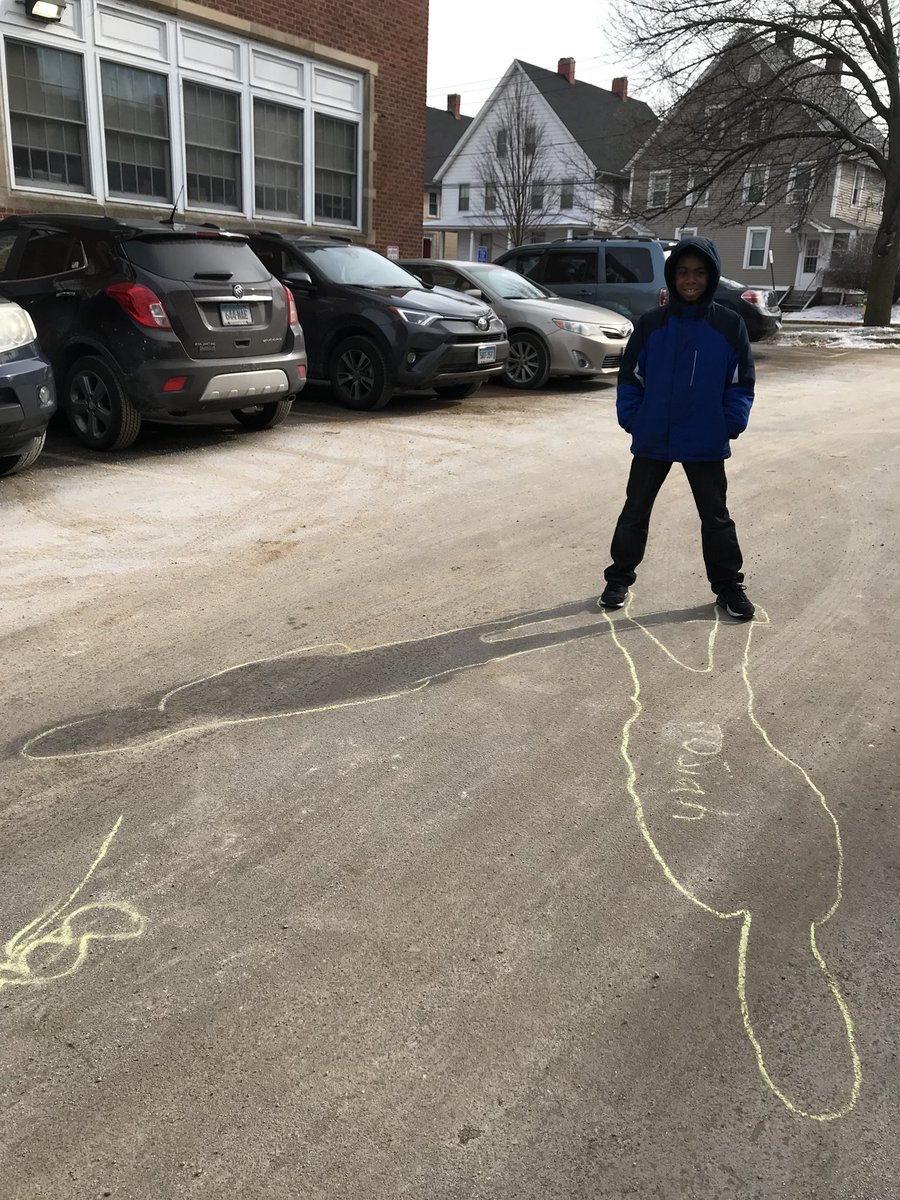 BrenchakMacd's tweet photo. We are learning about the sun’s position in the sky by observing the change in our shadows throughout the day. #maclearns @MacdSchool https://t.co/8xUKWLSq7f