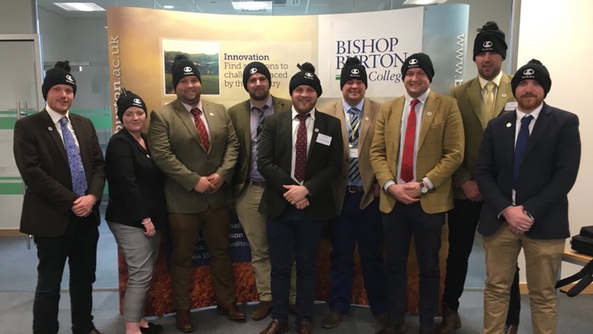 Home after a brilliant second week at #FMDP17. Big Thanks to all involved, met a group of fantastic people. <a href="/RhondaT40/">Rhonda Thompson 🇬🇧</a> <a href="/wheat_daddy/">Andrew Ward 🇬🇧🚜</a> <a href="/FarmerABrown/">Andrew Brown</a> <a href="/middleditchfms/">Harry middleditch</a> <a href="/THinchley/">Tom Hinchley</a> <a href="/emilySaunders12/">Em Saunders</a> @FordEd89 <a href="/george_halsall/">George Halsall</a>