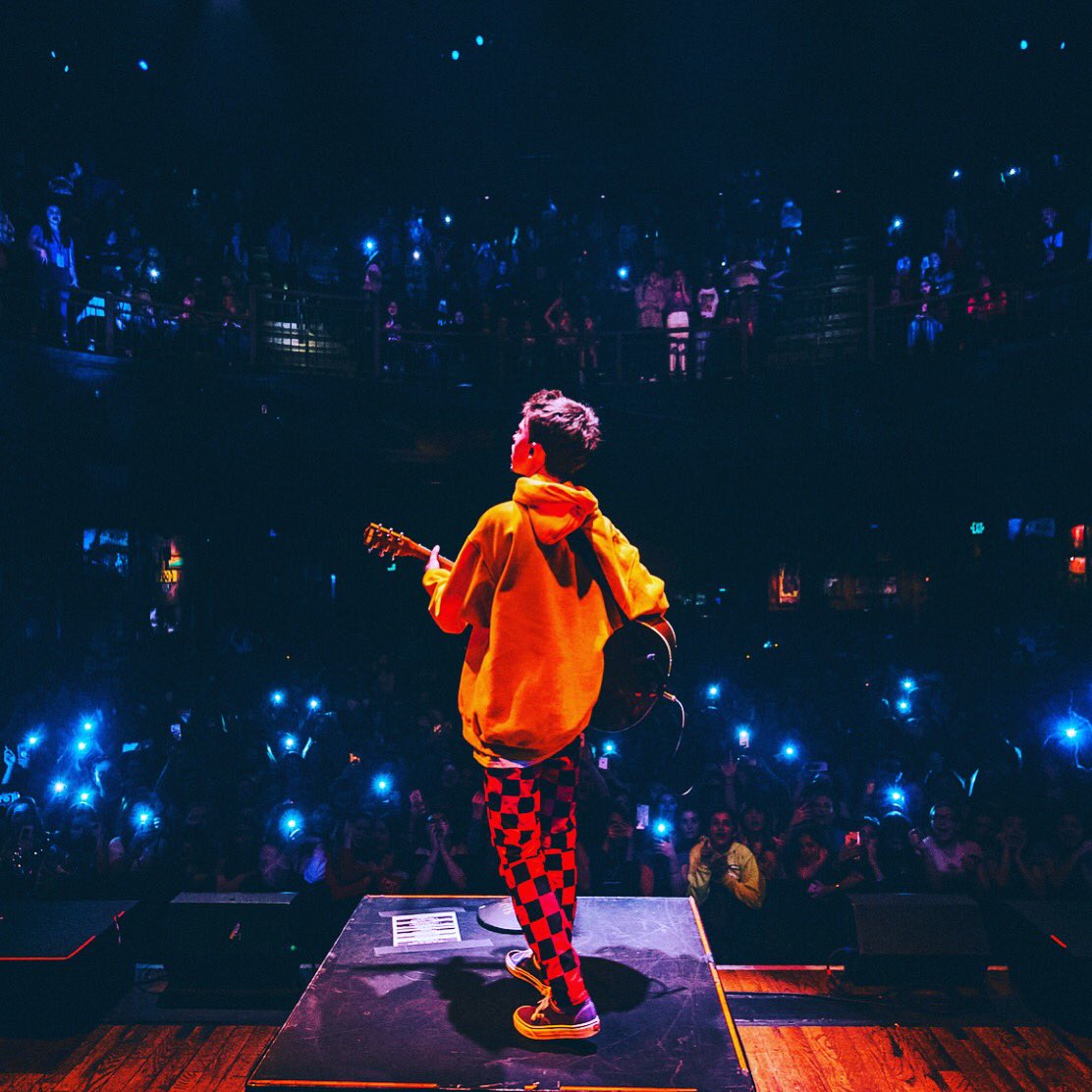 jacobsartorius's tweet photo. at 15 i’m humbled to say i get to travel the world playing sold out shows to some of the coolest people i’ve had the honor to meet. i’m so lucky to be in the position i am and am so excited for the world to watch where i’ll go and the things i’ll accomplish. new music on the way! https://t.co/DGdPvcaFSe