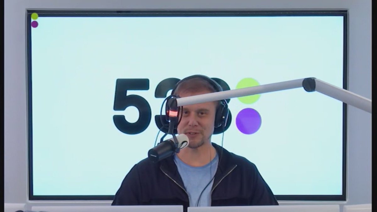 sonjamulder's tweet photo. Nu op @538 @asot met #ASOT85OPart3 #FanSpecial met @arminvanbuuren en @rubenderonde #BeInTheMoment https://t.co/n2aMLh2Ozg