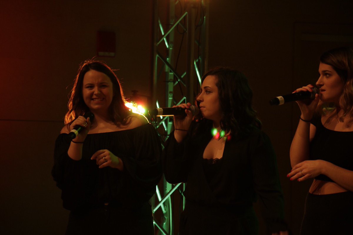 <a href="/TGFIacappella/">TGFI</a> at their sound check hitting their harmonies! 🎶 #ThisIsHowISingStrong #SingStrongNY #SSNY #SSNY2018 #SingStrong