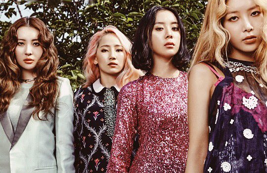 wondergirlspics's tweet photo. A group of women who have remained humble and continuously love us as much as we love them. Once a Wonder Girl always a Wonder Girl! 💜 #WG11th https://t.co/LgQj7jToDQ