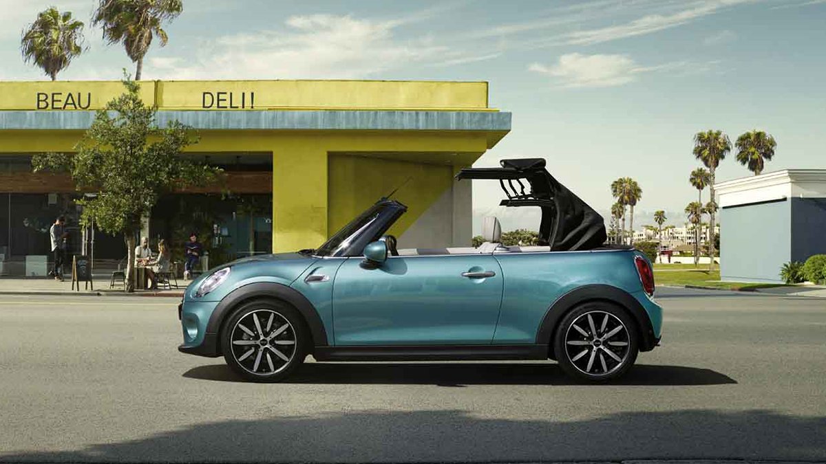 #MINICabrio convierte el viaje perfecto en libertad.