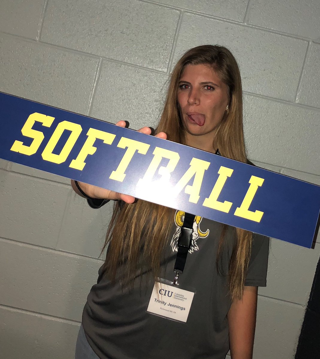 TaraJen83620919's tweet image. Here she comes....
#CIUBound