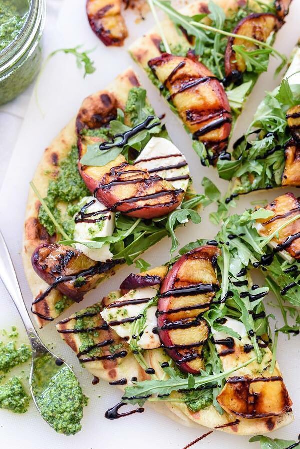 Do #NationalPizzaDay different from the rest...come to The Wandering Table for a grilled flat bread 🤤

#Spokane #pizza #FlatBread #eats #food #yum #wander