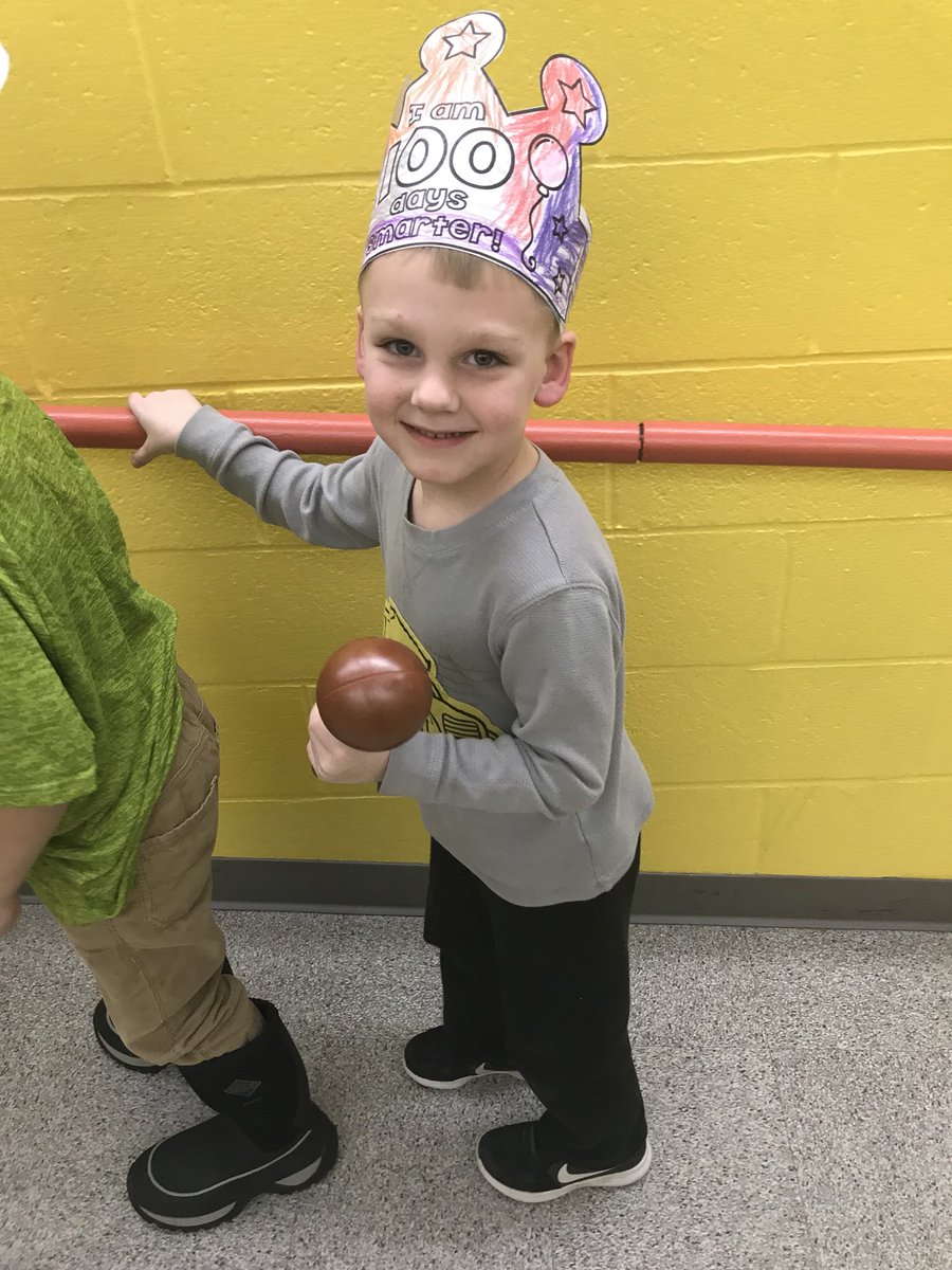 NCESKnights's tweet photo. 100th day parade! https://t.co/2fYGA0GZyP
