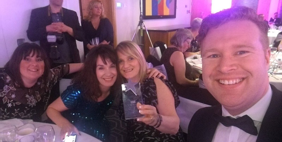 MudiadMeithrin's tweet photo. Diolch yn fawr @WalesCVA am noson wobrwyo #TSACymru ac am werthfawrogi a chydnabod gwaith gwirfoddolwyr dros Gymru mewn amryw feysydd https://t.co/prWkH0bkcZ