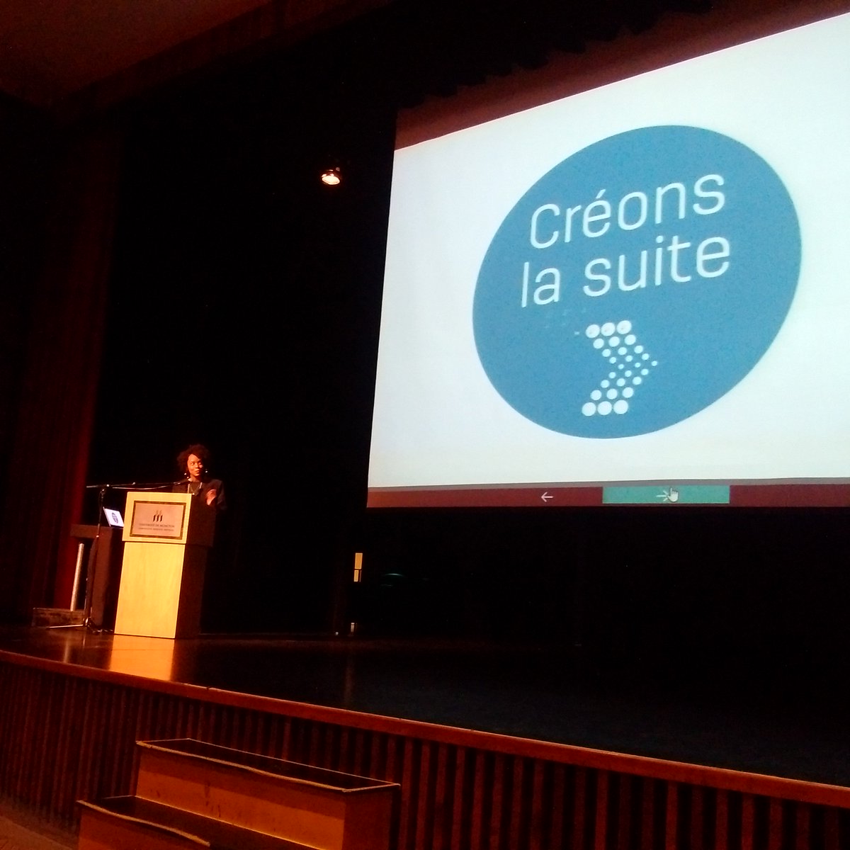 sophie_lacroix's tweet photo. Créons la suite : Un outil pour la communauté francophone du Nouveau-Brunswick #PALC2018 #creonslasuite https://t.co/0HnLv83eYG