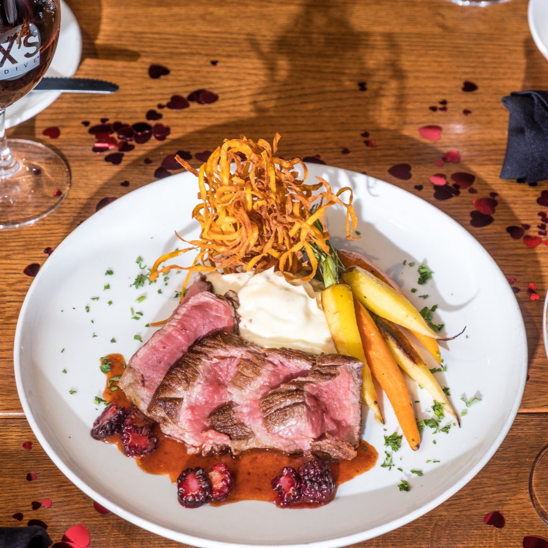 MWDFortWorth's tweet photo. From your best friends to your special someone, our #ValentinesDay specials will impress all the foodies in your life! Bring your pals for exclusive Galentine's Day shareables Feb. 10-13 or reserve a romantic dinner for Valentine's Day Feb. 14-17! https://t.co/OsWDluVhTM https://t.co/oDJIfG1bk1