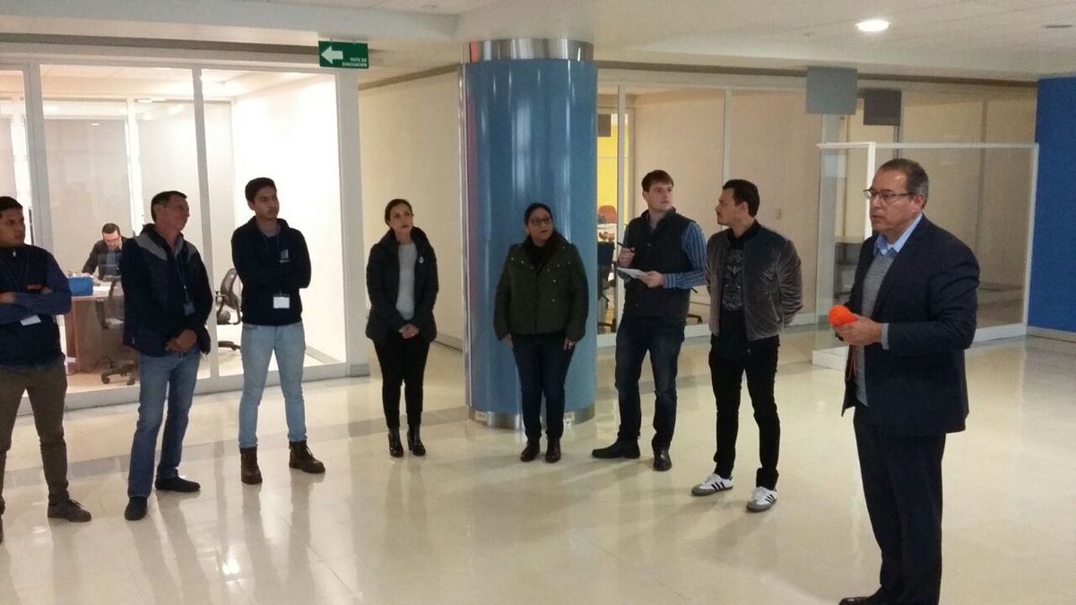 claugtoac's tweet photo. Hoy iniciamos el Programa de Cultura y Procesos de Innovación de #Claugto en colaboración con @parqinnovacion
Gracias a quienes se unieron a este proyecto en busca de la mejora de sus empresas.
#innovacion #IndustriaAutomotriz https://t.co/85kRENyNOJ