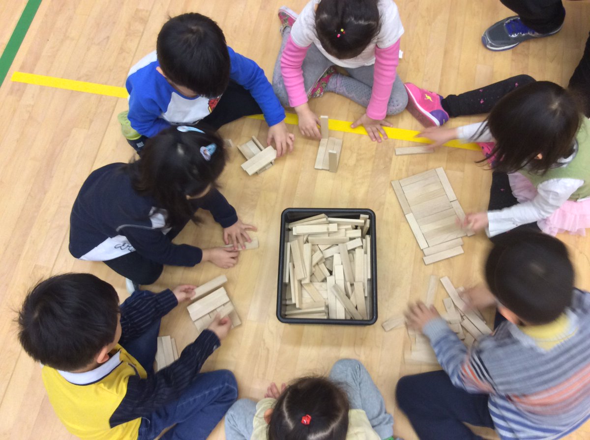 KinderR134's tweet photo. Students were so engaged collaborating and creating at the Keva Challenge today. @BeckettFarmPS #Kevachallenge #FDK https://t.co/qVWTWuckFe