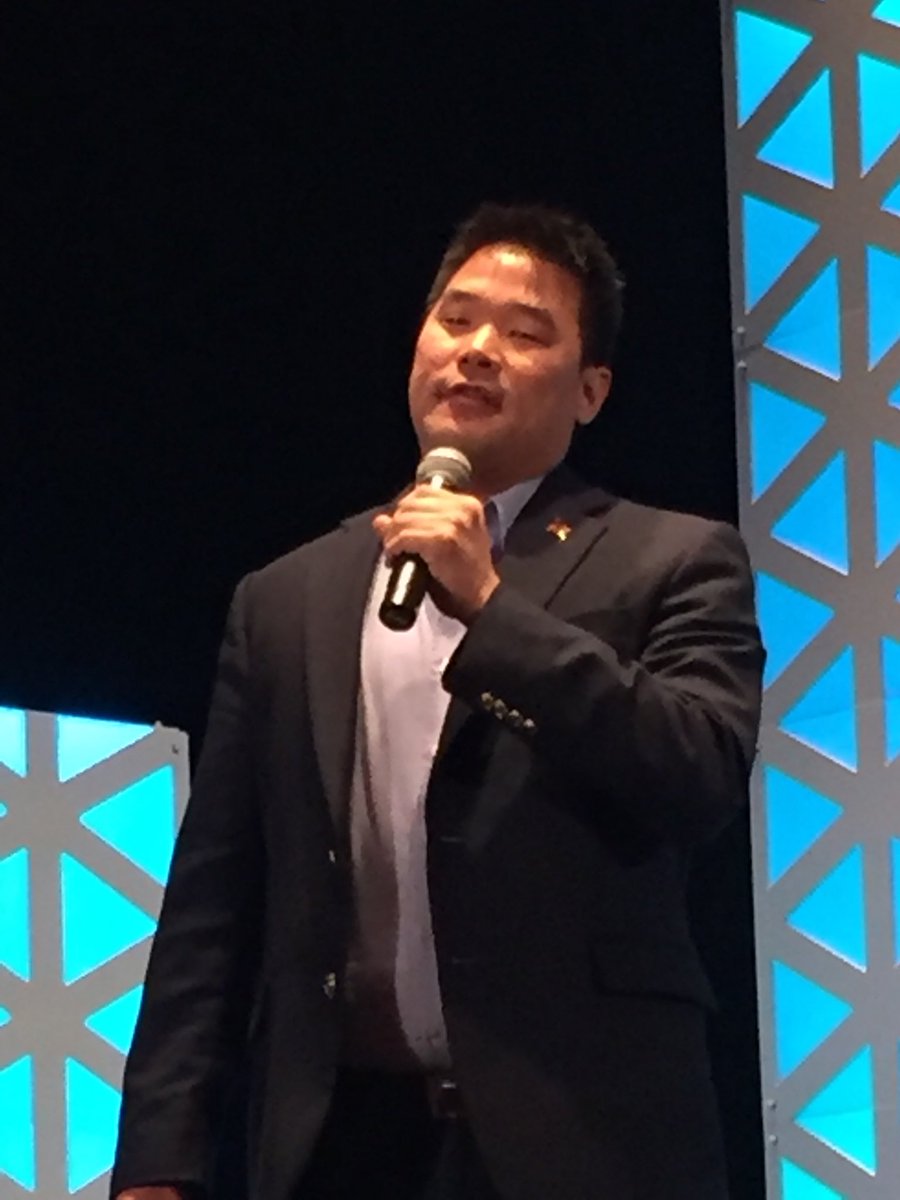 Listening to Mark Lindquist give 8 Steps to Reignite your passion!