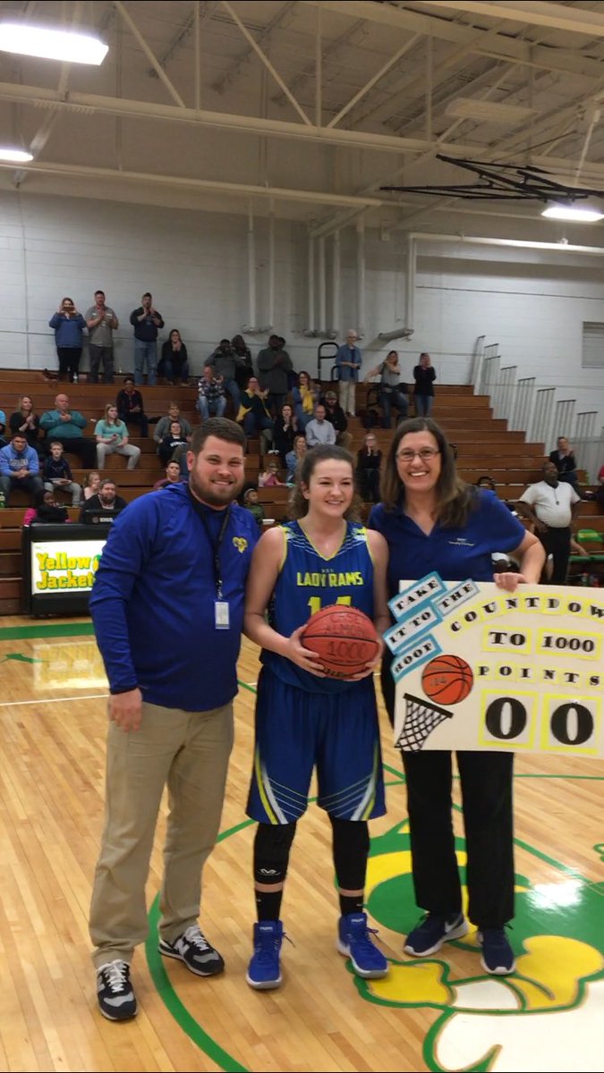 CurtisMitcham's tweet photo. Congratulations Casey Almond for scoring your 1000 point!! https://t.co/4zZYlAYe2o