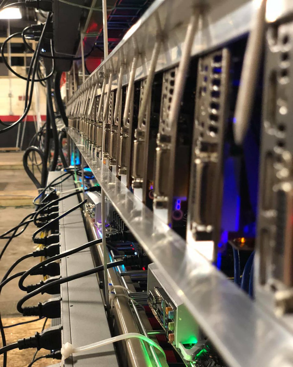 BCTMining's tweet photo. Hosting for mining rigs with GPU cards available! 
Reserve your mining soot today ⛏
Phase 2 is in progress ⚡
#MiningHosting #AsicMiners #GPUMi ersHosting https://t.co/tS9Oz5huXA