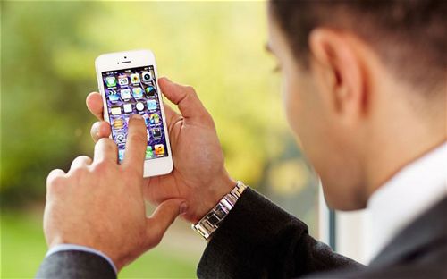 VirtualPBX's tweet image. Will Li-Fi be the technology of the future? Michael Kordvani from @Fueled has the answer! buff.ly/2EKDjK3 #PartnerBlog #LiFi