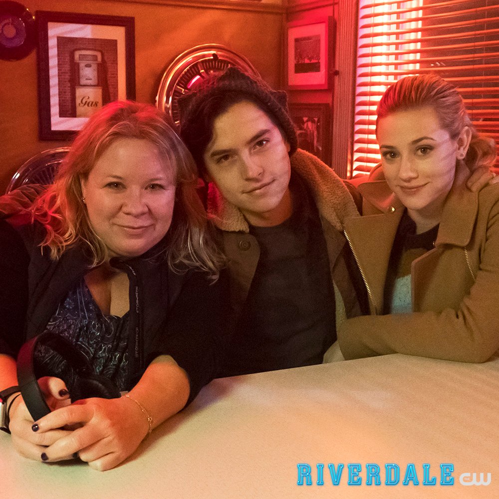 She knows a thing or two about small-town mysteries. Watch the latest #Riverdale, directed by <a href="/julieplec/">Julie Plec</a>: go.cwtv.com/RVR213VDtw