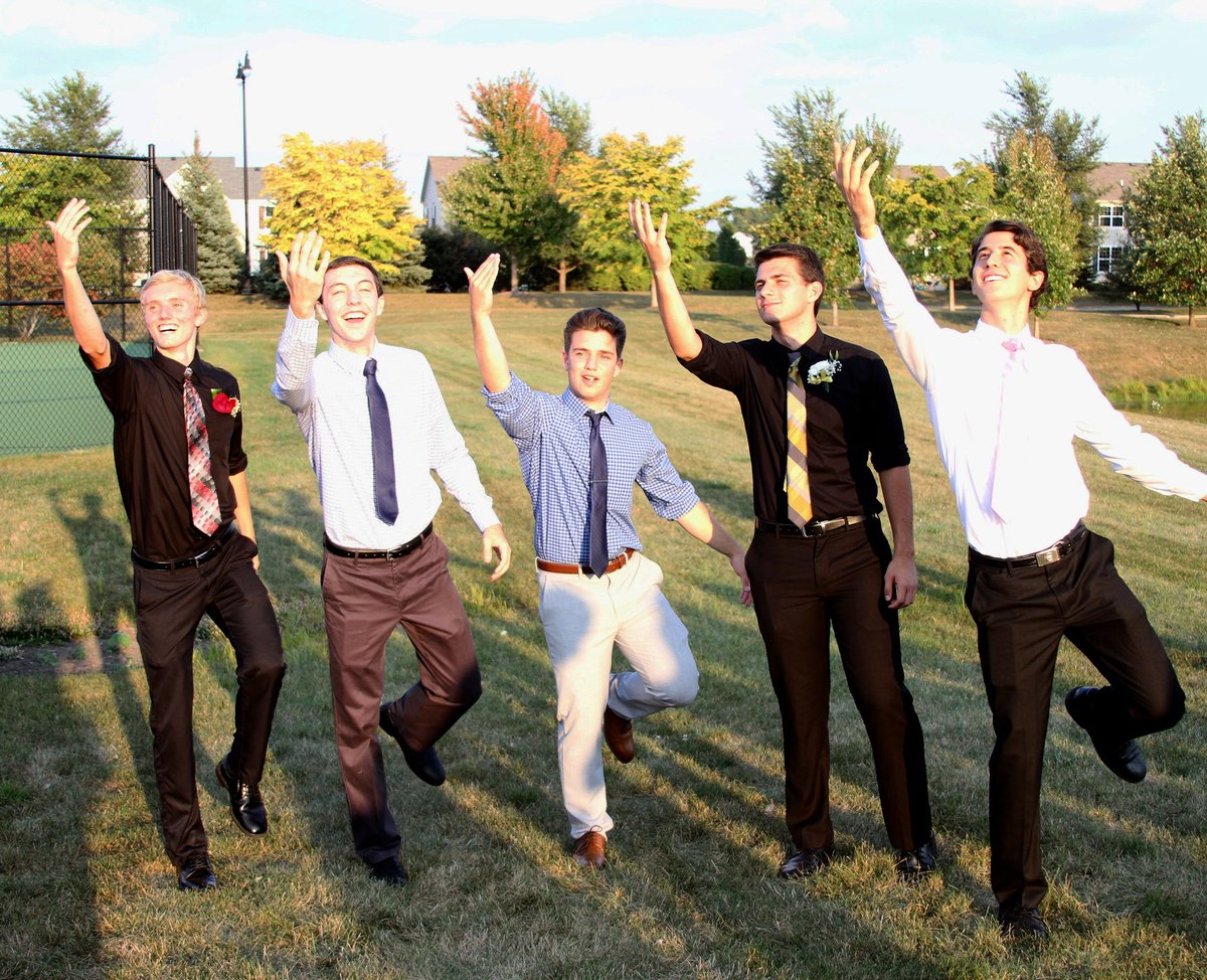 DLP_samuel's tweet photo. Just got the call. Senior night is tomorrow at 1:30 vs Cary Grove. Home. Also I heard blackout is the theme. #Sunshinetintin #StickMan #3ToedSloth #GrandpaFulcer #Paz https://t.co/8QLQGB2GDw