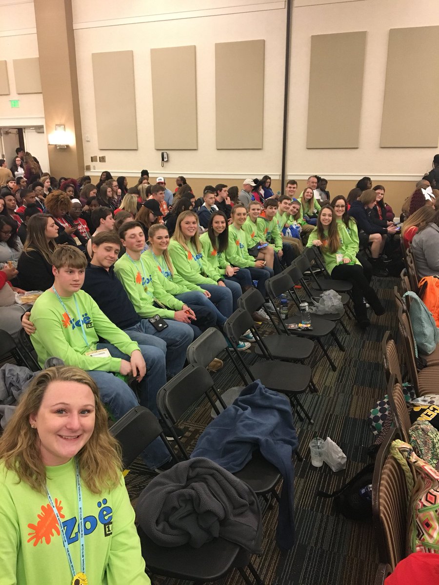 ZorenRierson's tweet photo. Travelers Rest High School represented well at #SCBetaCon18 #WeAreTR17 https://t.co/QiReZEkCjP