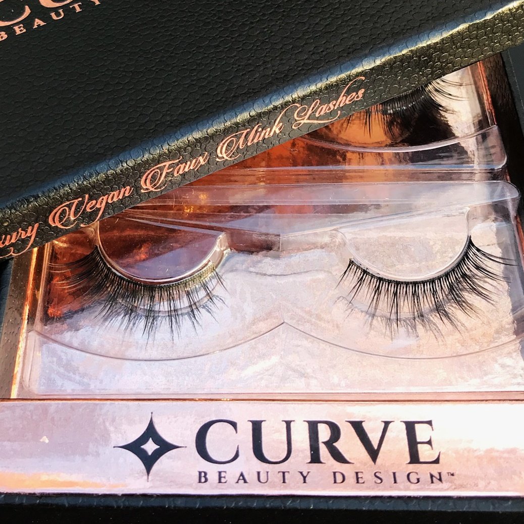 CBDcompany's tweet photo. CBD lashes that are #comingsoon  are absolutely gorgeous, in the box and on your face! @jordynwoods said it best #putluxuriousthingsonyourface #stayfresh #beyou #loveyourself #curvebeautydesign #cbd #cbdlashes #luxurylashes #veganlashes #veganlife #luxlife https://t.co/v1cl4uHJsI