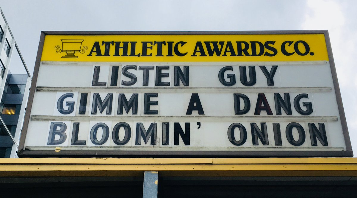 AthleticAwards's tweet image. Listen up! This is serious business. #funnysign #weirdsign #donttakethesigntooseriously