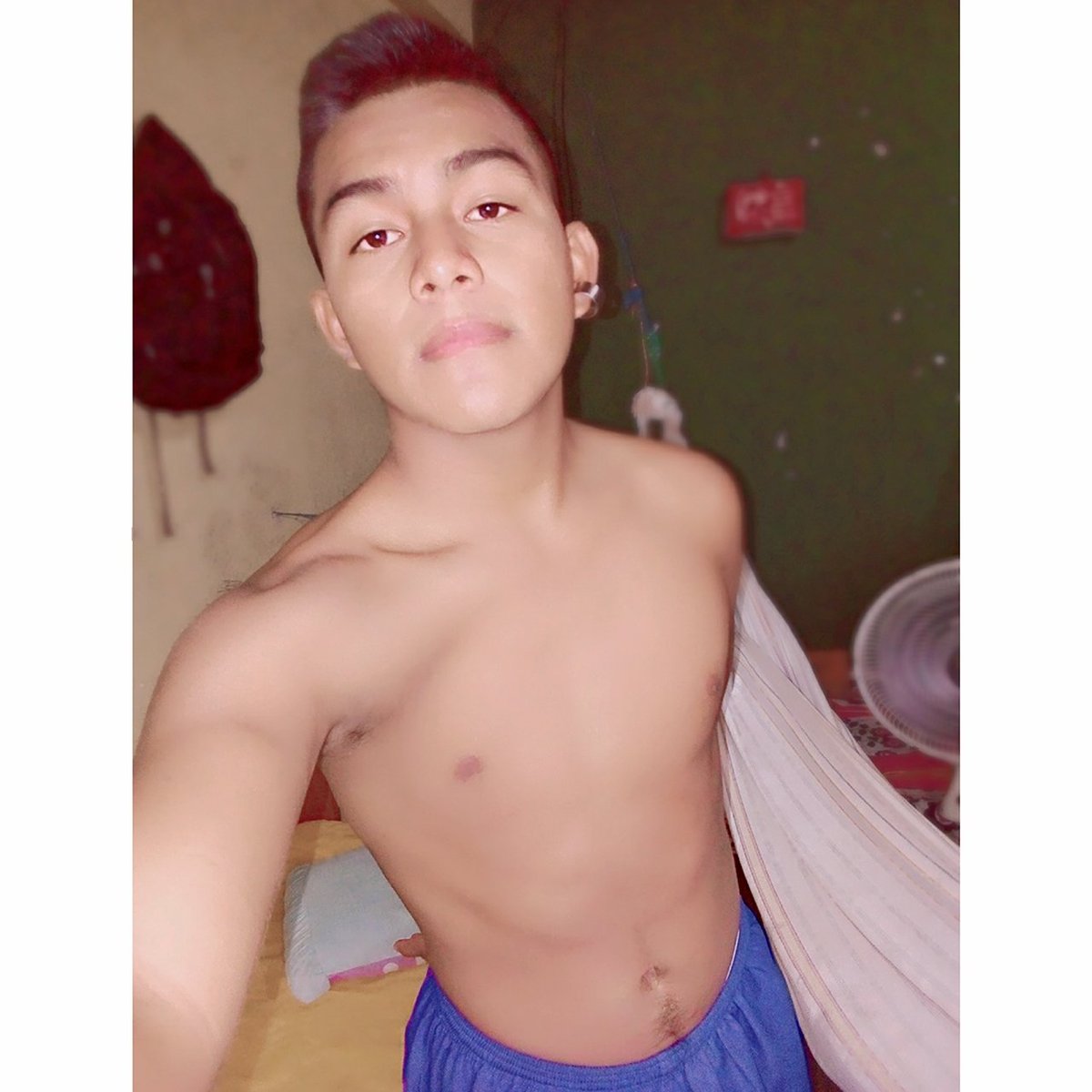 Kevin_duro1's tweet photo. Buenas noches amigo sigame y nos conocemos 💜👌🇦🇲💜👈 #chicosdesnudos  #chicasdesnudandose #Chicos #ChicosDeLaRed #guaposcallejeros #guaposcallejeros @VideoGayXXX @wolf_GayDf @GFYBFcom @Gym @GymTonySerie @gay209 @argentinosolo16 @JoseSalvadorDo1 @ModelOctavio @chicosguapos https://t.co/EqzZ3fR203