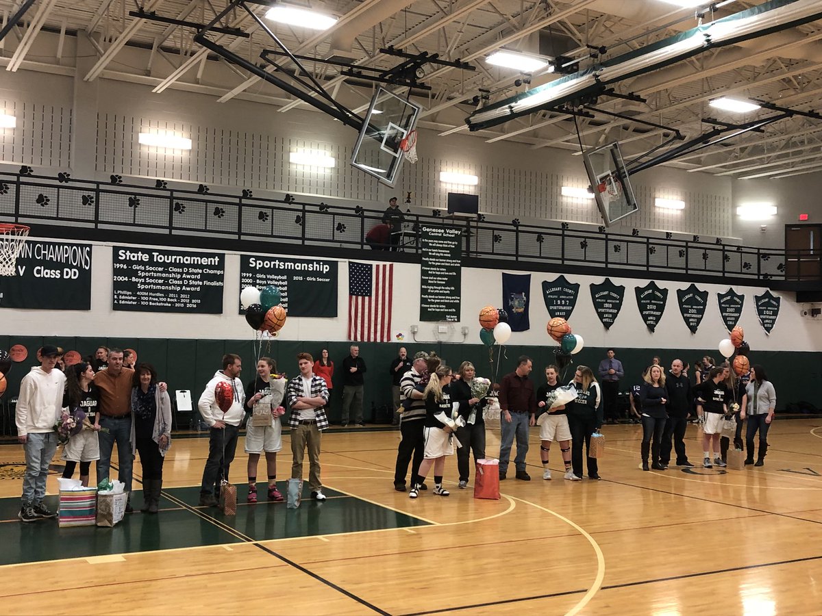 mcarls's tweet image. Busy night @GenValleyNews with Senior Night for our Lady Jags against Andover, SoloFest and our Middle School dance! #GoGVCS