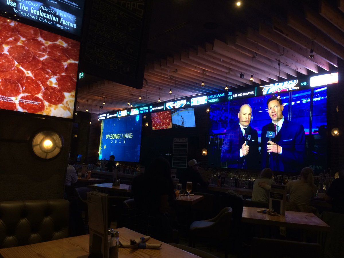 pchow's tweet image. Lmaooo @SharkClub even sportsbars in van play the #flames game over the #canucks apparently.