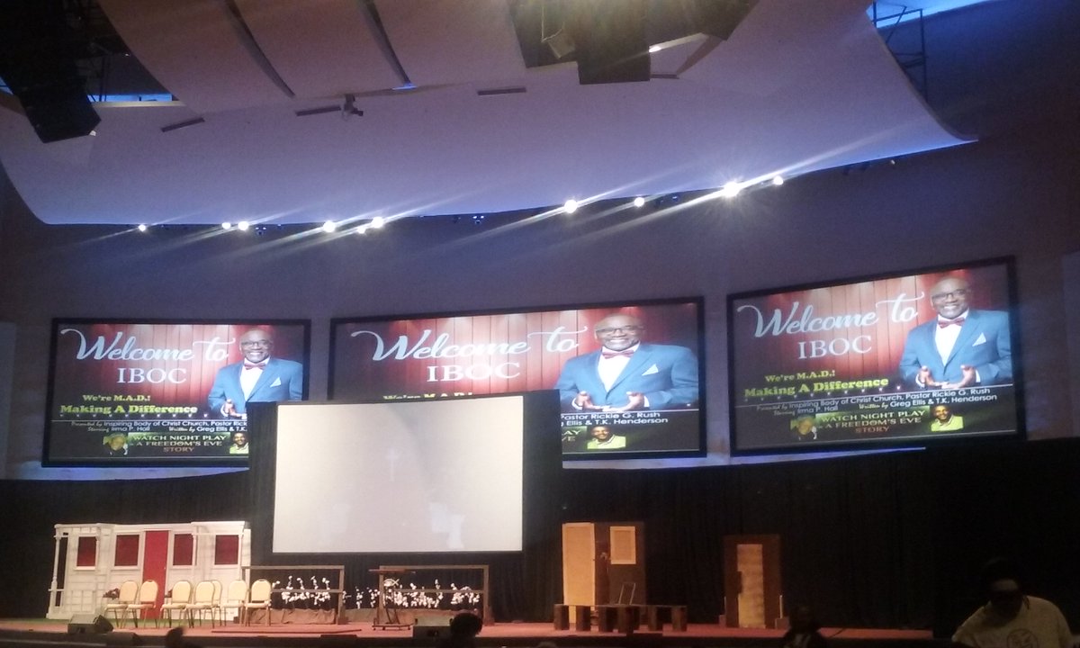 briscoe_kyler's tweet photo. Getting ready to see "Watch Night Play: A Freedom's Eve Story" @ibocchurch w/Pastor @rickiegrush! We're #MAD! #ImMad #ICUMad #MakingADifference #ILoveMyChurch
https://t.co/9OU1buWseE https://t.co/u2aYKyFoBi