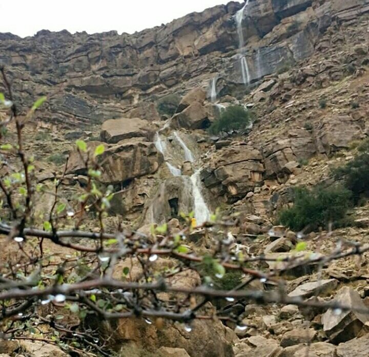 GACHsarann's tweet photo. آبشار فصلی 
کوشهرو
کوه شهرو
شاهزاده محمد
شهرستان گچساران
#گچساران 
#دوگنبدان 
#کهگیلویه_و_بویراحمد 
#Gachsaran 
#Dogonbadan 
#VivaIran https://t.co/l44DZOYKht