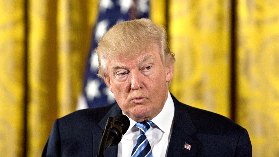 thehill's tweet image. JUST IN: Trump blocks release of Dem response to Nunes memo hill.cm/99oBYbw