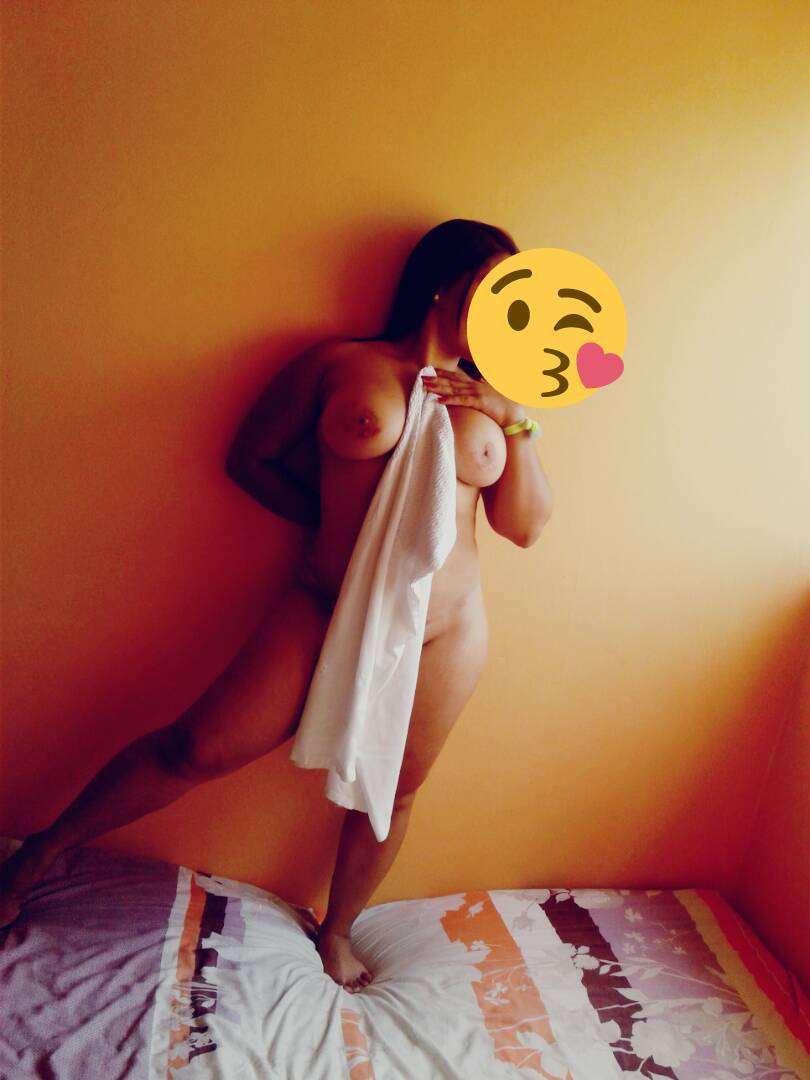 AmbarMagaly's tweet photo. Quien quiere ser mi primer cliente https://t.co/AgRgoQglKW