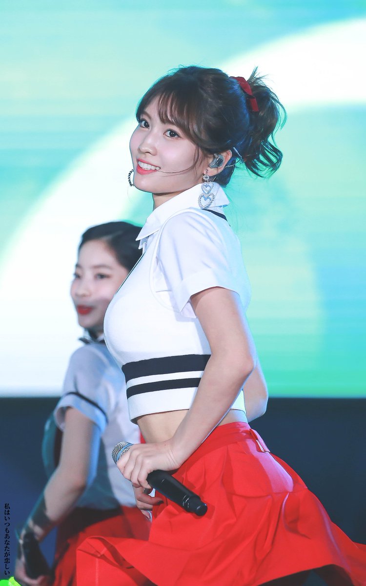 Ruby_ONCE's tweet photo. 170915 롯데팸콘

#TWICE #트와이스 #トゥワイス #MOMO #모모 #モモ #โมโมะ https://t.co/SwORz7jpcH