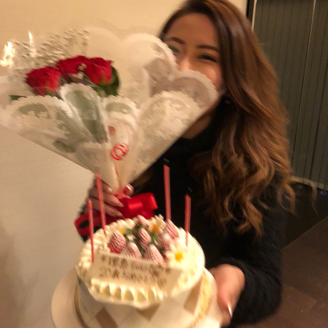 r_cham2r's tweet photo. 大好きな皆んな
これからもよろしくね💖🌹✨
仲良くしてくれてありがとう。 https://t.co/teWiGFIZHJ