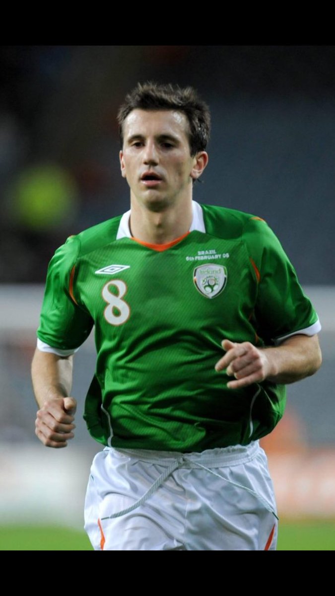 RealConorB90's tweet photo. Take a point at Millwall away tonight, but times like these put things into perspective, just a game at the end of the day... Ar dheis de go raibh a ainm... #RIPLiamMiller #CardiffCity #millwall #MILCAR #Bluebirds ☘️🔵 https://t.co/y0RuEzsKyu