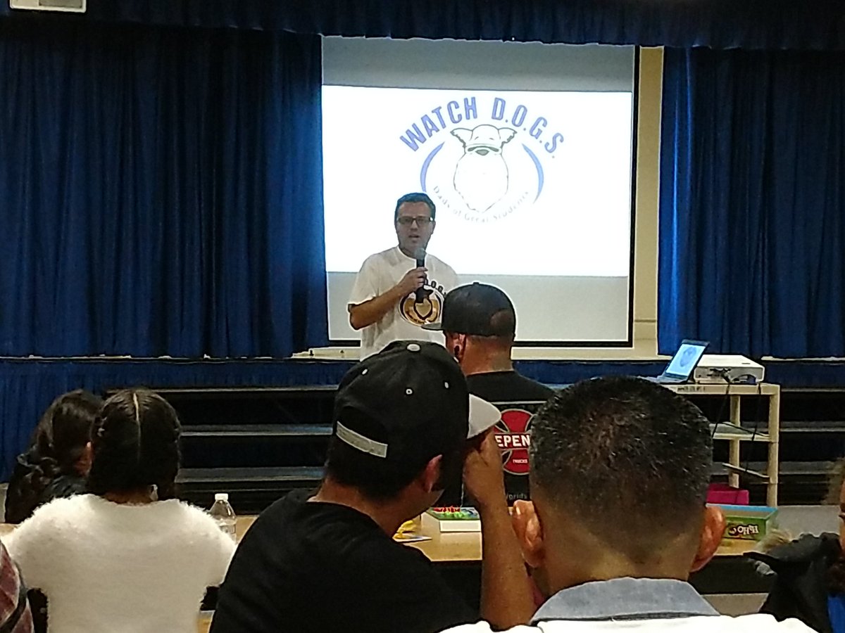 beaumontpta's tweet photo. Awesome Dad's giving testimonials #tellitlikitis @beaumontpta @EngageVista @sochieschmitz @BeaumontLiaison https://t.co/lCLLLVSZS4