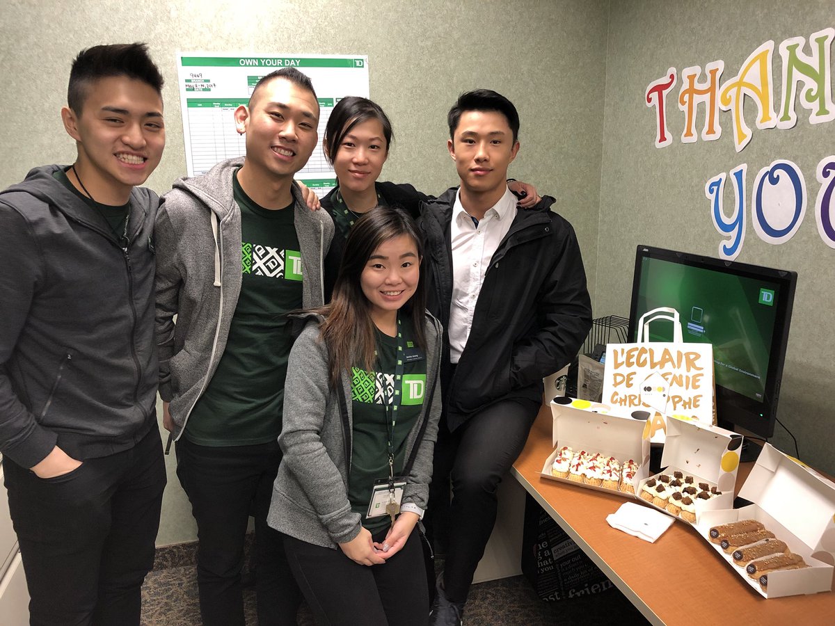 janice_ell's tweet photo. Treats for us for meeting LEI 3 months in a row!! 🍦🍰🍭 @ayuen113 @AdamChu_TD @CatLotze_TD https://t.co/QV3iOFepHG
