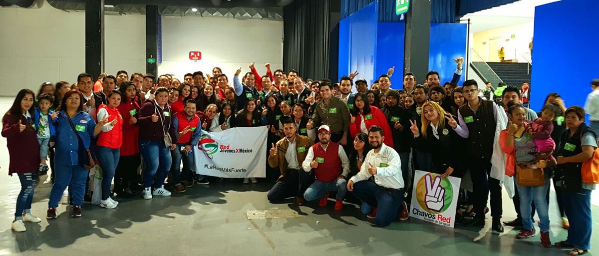 alline_ph's tweet photo. Encuentro Jóvenes con @JoseAMeadeK!!!
#LaRedMásFuerte
#RedEdoMex
#RedTultitlán
#YoMero https://t.co/TzpCNwJJw8