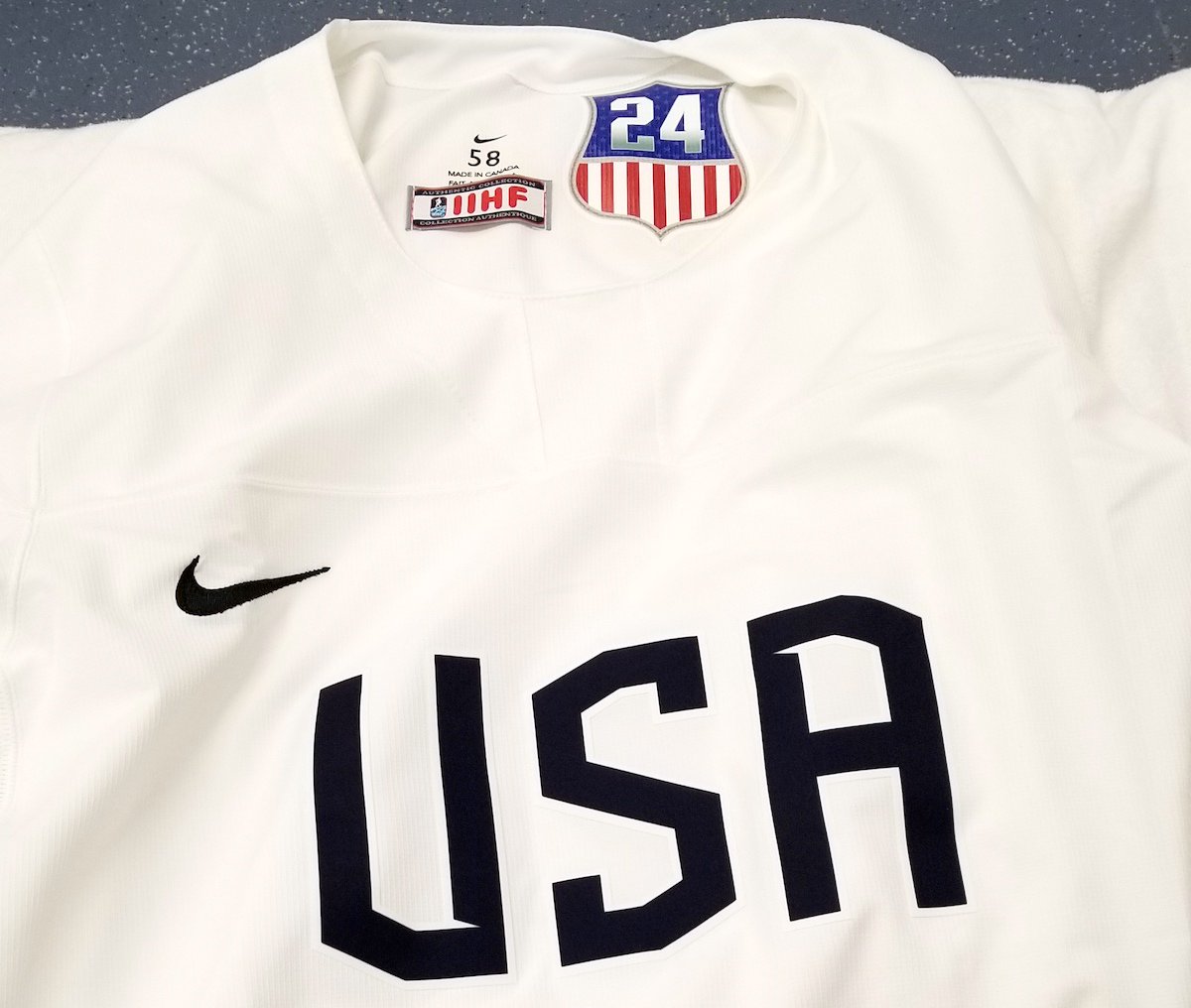 USA HOCKEY NIKE SHIRT L