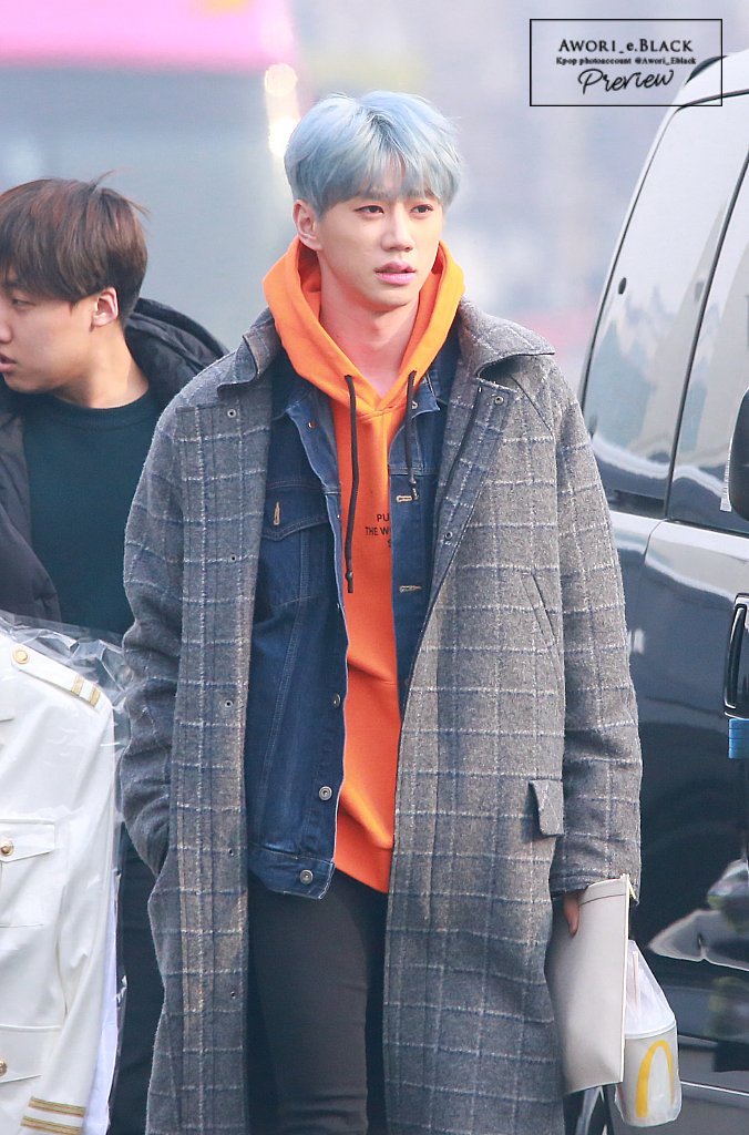 Awori_Eblack's tweet photo. [20180210] 더유닛 출근
#더유닛 #TheUNIT #UKISS #유키스 #유키스준 #준 #윸준 https://t.co/599UL4b9FB