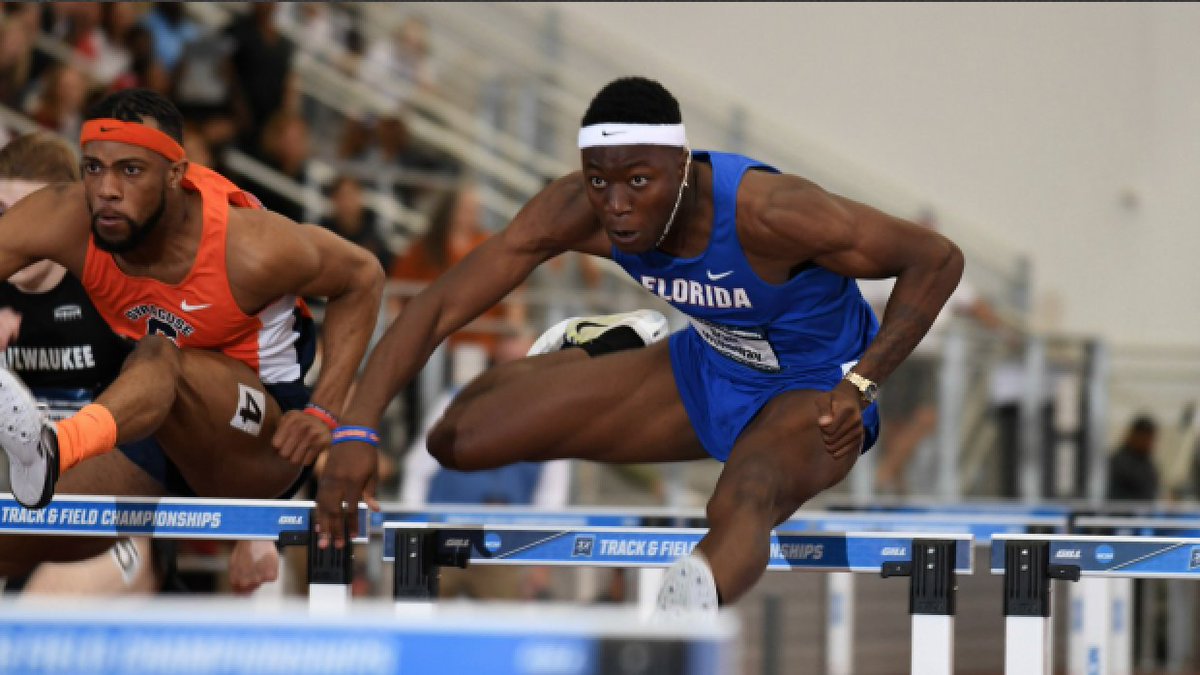 MileSplitDMV's tweet photo. ‼️Record Alert‼️ @Flaamingoo_ Just went 7.42 to shatter NCAA 60mH Record! He is now World #1 and just .06 off of American Record 🔜
Story: https://t.co/ktVf2LkS8p https://t.co/Nz9rcjoWra