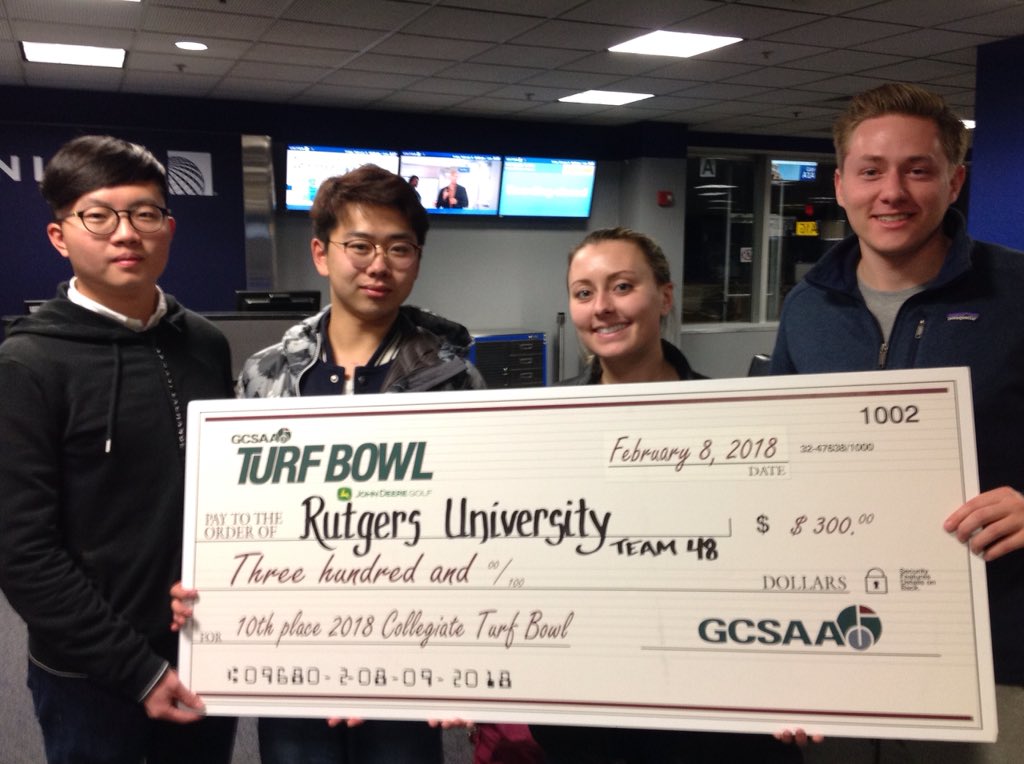 ceplo's tweet photo. Flying home with some turf bowl winners.  Philly's got nothing over Rutgers! https://t.co/xr1EHeXX1E
