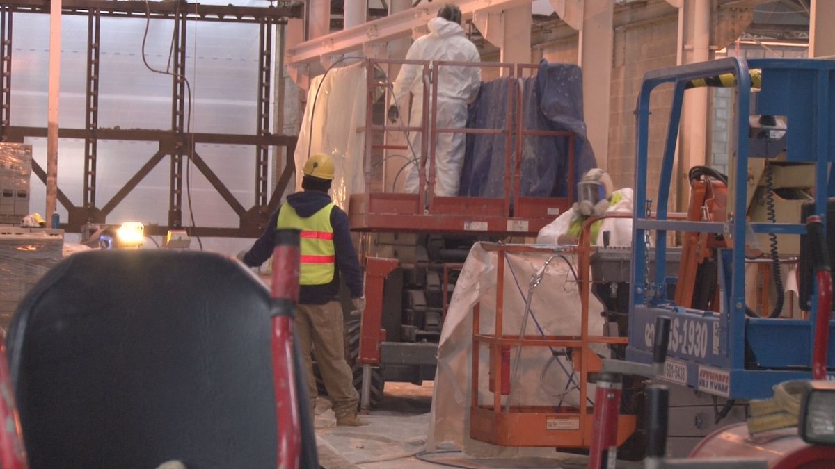 EricaBrecher's tweet photo. PROGRESS in #Buffalo's Northland Corridor. In my #EastSideSuccess story at 11, I'm getting a look at how a new workforce training center is coming along! @WGRZ https://t.co/FixpExSWFy