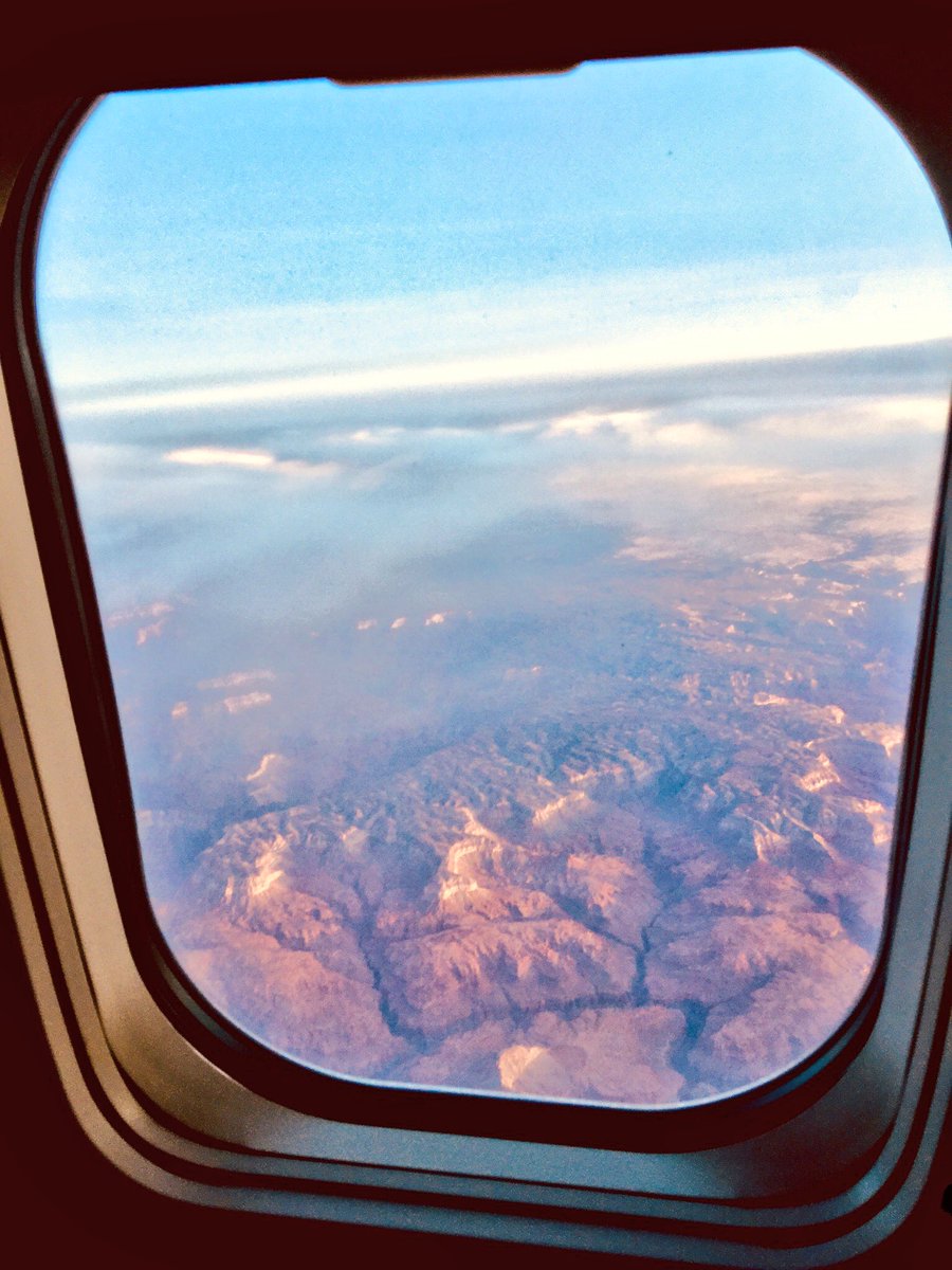 Kamera_geek's tweet photo. Grand Canyon at golden hour. I have waited years to see this, picked a window seat to get the opportunity, and these photos do absolutely no justice to the view. @AmericanAir #avgeek #wingfriday https://t.co/grnIsKIEtq