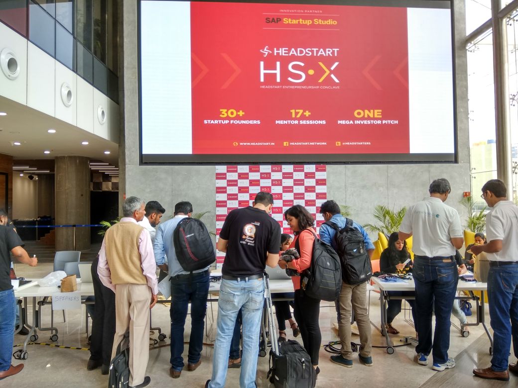 HeadstartHigher's tweet photo. And it Begins!! Great start to HS-X. Celebrating a decade of awesome work by @Headstart
#hsx
@headstarters
#decadecelebration https://t.co/ksPnjHnfg0