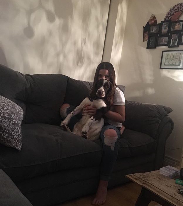 DevriesYuki's tweet photo. throwback with tills 🐶xx https://t.co/8mIXDtWAor